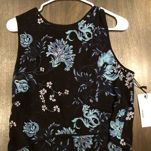 Sleeveless Blouse